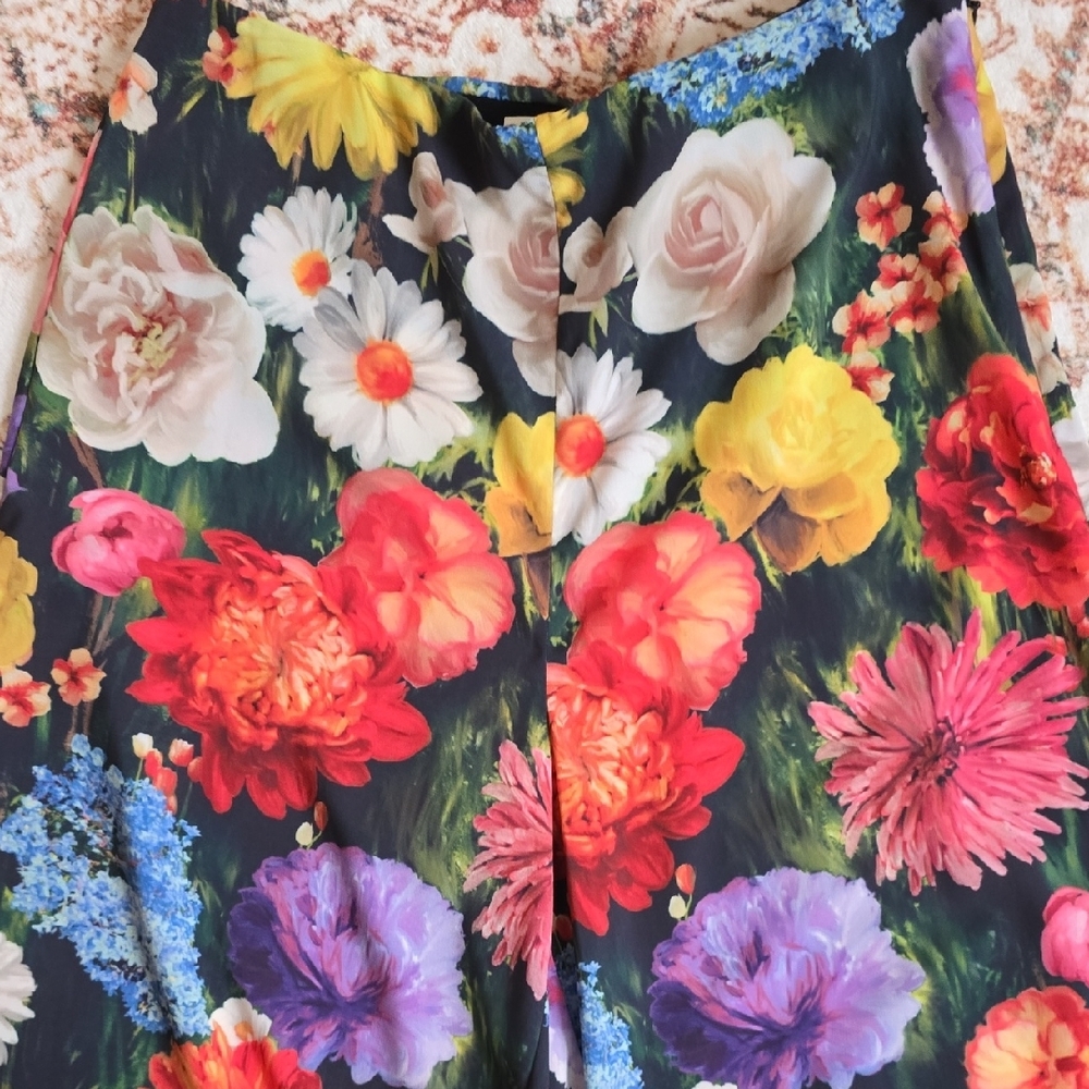 Alice + Olivia Floral Wide Leg Pants - Multicolor on Black - Picture 3 of 5